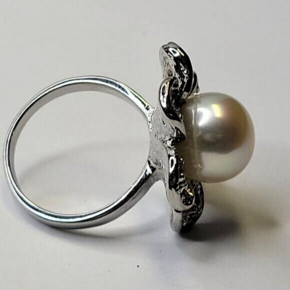 Genuine Off White Pinkish Pearl and Swaroski Flower Ring Size 7.5 - Picture 9 of 12